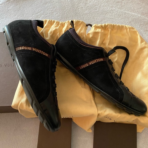 Rare Authentic Louis Vuitton suede/leather woman’s sneakers. - Picture 7 of 10